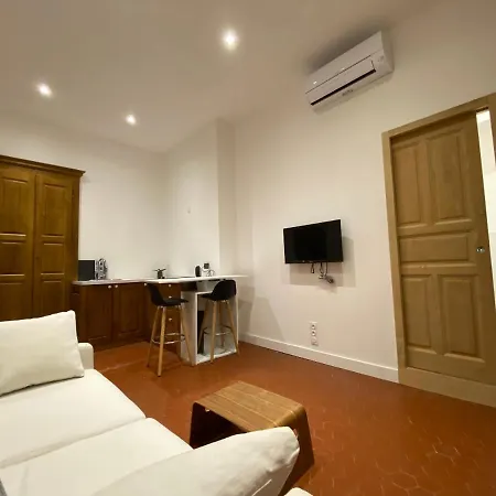 Belle D Et Cuisine Hyper Centre