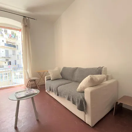 Belle D Et Cuisine Hyper Centre Lägenhet *