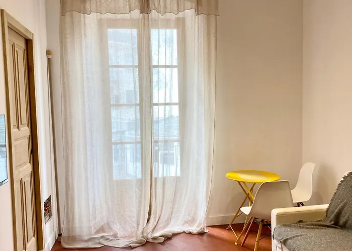 Belle D Hôte Et Cuisine Hyper Centre Bastia (Corsica)