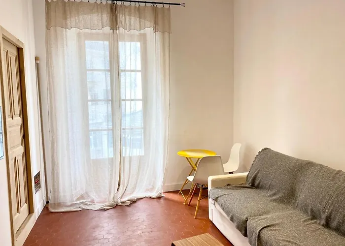 Belle D Et Cuisine Hyper Centre Bastia (Corsica)