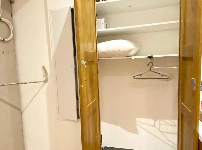 Belle D Et Cuisine Hyper Centre *